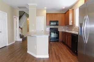 316 Hummingbird Dr, Little Elm, TX 75068 - Photo 11