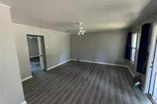 2028 E Jones St, Sherman, TX 75090 - Photo 11