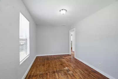 2529 Shropshire Street, Fort Worth, TX 76105 - Photo 7