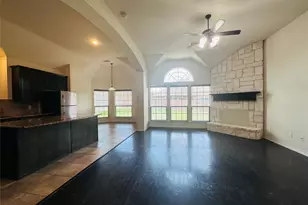 702 Carolyn T Hunt Dr, Cedar Hill, TX 75104 - Photo 9