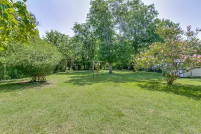 1021 Usher Street, Benbrook, TX 76126 - Photo 23