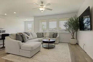 328 Ardsley Ln, Princeton, TX 75407 - Photo 5