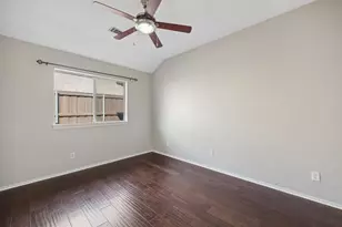 1833 Melton Dr, Carrollton, TX 75010 - Photo 23