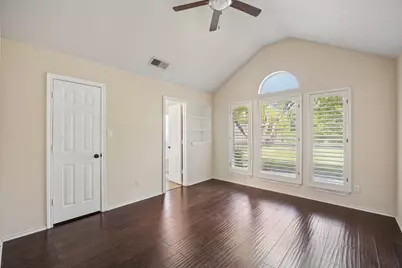 1833 Melton Drive, Carrollton, TX 75010 - Photo 15