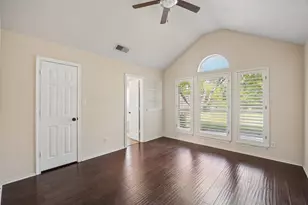 1833 Melton Dr, Carrollton, TX 75010 - Photo 15