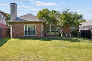 1833 Melton Dr, Carrollton, TX 75010 - Photo 29