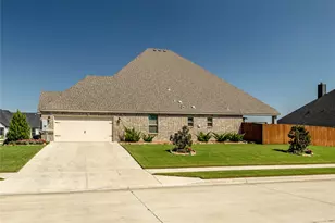 12700 Dusty Spgs Ct, Fort Worth, TX 76052 - Photo 39