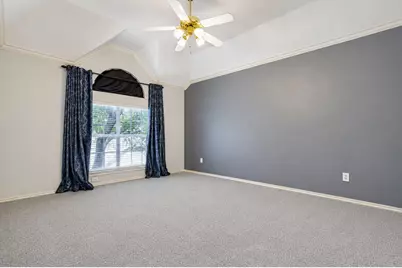 110 Falcon Creek Drive, McKinney, TX 75072 - Photo 9