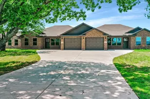617 N Friendship Rd, Sherman, TX 75092 - Photo 1