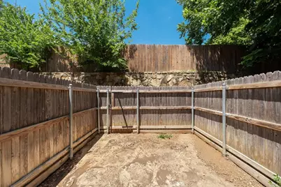 28 Abbey Road, Euless, TX 76039 - Photo 19