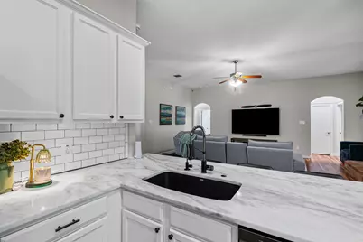 3139 Meandering Way, Granbury, TX 76049 - Photo 15