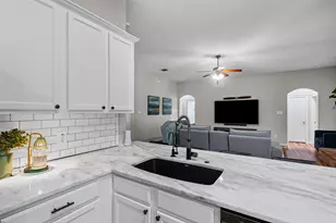 3139 Meandering Way, Granbury, TX 76049 - Photo 15