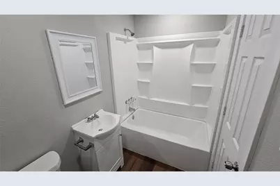 5604 Oak Grove Road, Fort Worth, TX 76134 - Photo 11