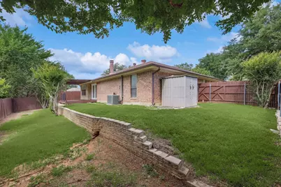 2813 Cripple Creek Trail, Grapevine, TX 76051 - Photo 23
