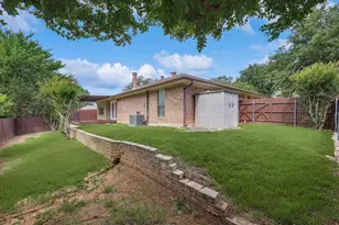 2813 Cripple Creek Trail, Grapevine, TX 76051 - Photo 23