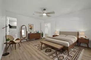 2032 Ash Hill Rd, Carrollton, TX 75007 - Photo 11