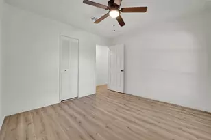 2032 Ash Hill Rd, Carrollton, TX 75007 - Photo 19