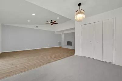 2032 Ash Hill Road, Carrollton, TX 75007 - Photo 5