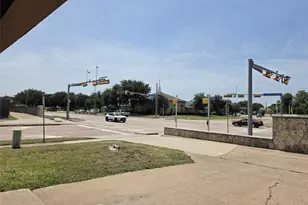 936 E Berkeley Dr, Richardson, TX 75081 - Photo 21