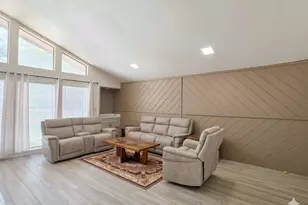 936 E Berkeley Dr, Richardson, TX 75081 - Photo 3