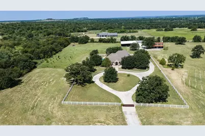 1420 Fm 2123, Paradise, TX 76073 - Photo 3