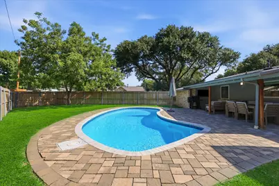 745 Greenhill Lane, Grand Prairie, TX 75052 - Photo 3