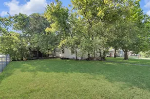 522 N Merrill Ave, Duncanville, TX 75116 - Photo 21