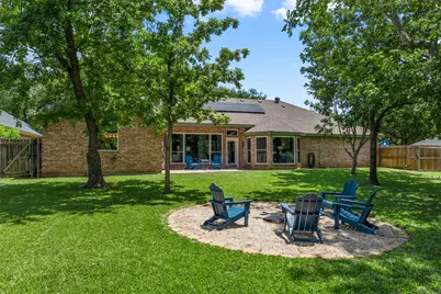 9408 Silverthorn Drive, Waco, TX 76708 - Photo 29