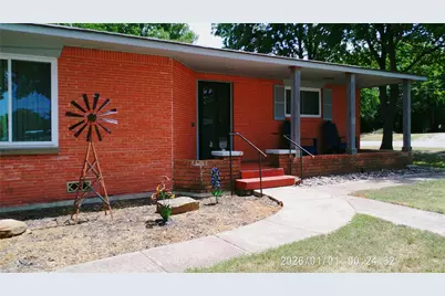 305 Rock Street, Bowie, TX 76230 - Photo 35