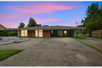 1444 Oaklawn Drive, Corsicana, TX 75110 - Photo 3