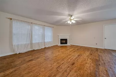 905 Meadowgate Drive, Allen, TX 75002 - Photo 3