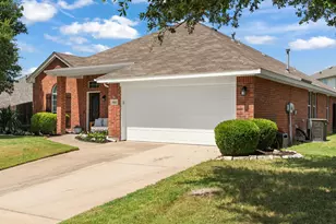 5845 Lamb Creek Dr, Fort Worth, TX 76179 - Photo 5