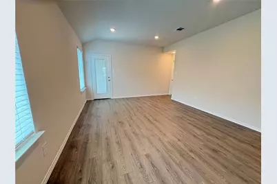 3330 Catamount Drive, Sherman, TX 75090 - Photo 5