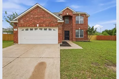 725 Parkford Lane, Arlington, TX 76001 - Photo 1