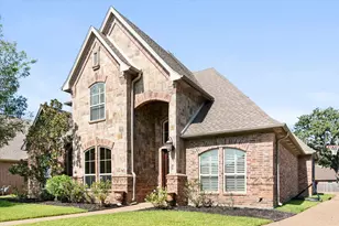2808 Country Club Rd, Pantego, TX 76013 - Photo 1