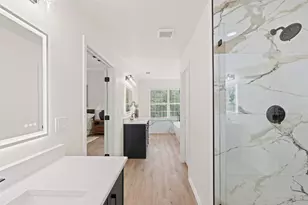 5860 Newt Patterson Rd, Mansfield, TX 76063 - Photo 23