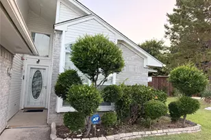 2530 Stresa Ln, Grand Prairie, TX 75052 - Photo 3