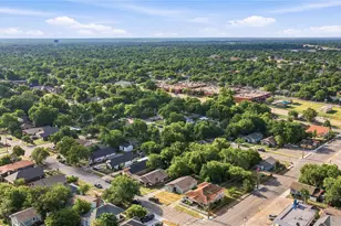 3204 Avenue L, Fort Worth, TX 76105 - Photo 13