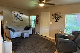528 S Coppell Rd, Coppell, TX 75019 - Photo 3