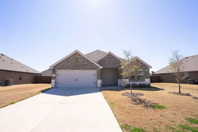1833 Pecan Valley Drive, Kaufman, TX 75142 - Photo 1