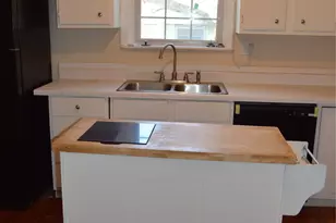 1403 Bonham St, Commerce, TX 75428 - Photo 5