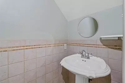 1110 Carrington Court, Irving, TX 75060 - Photo 13