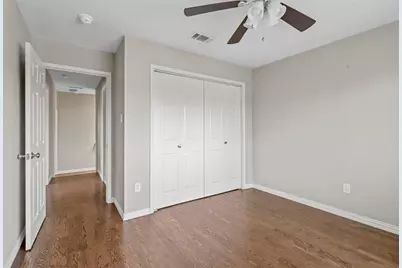 1110 Carrington Court, Irving, TX 75060 - Photo 15