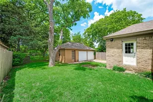 1423 Hollywood Ave, Dallas, TX 75208 - Photo 17