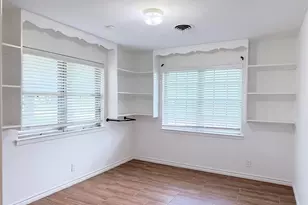 1207 Cherokee St, Arlington, TX 76012 - Photo 11