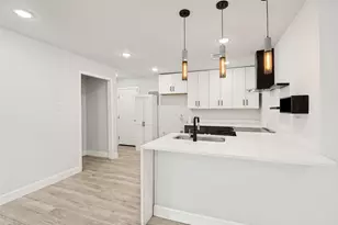 1301 Cardinal St, Arlington, TX 76010 - Photo 9