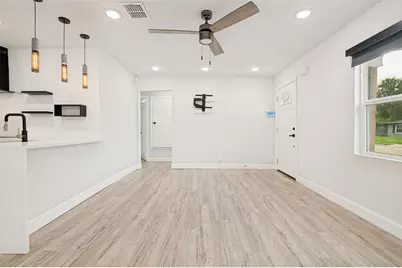 1301 Cardinal Street, Arlington, TX 76010 - Photo 7