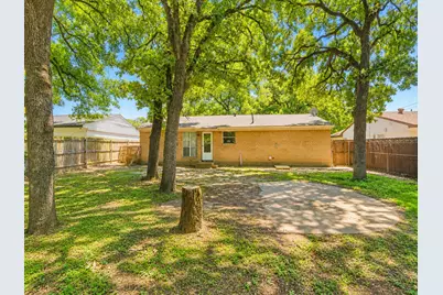 6811 Marla Drive, Dallas, TX 75217 - Photo 7
