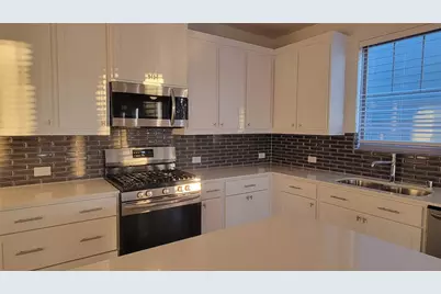 11346 Sugarlands Drive, Frisco, TX 75035 - Photo 5