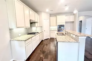 2808 Bird Creek Ct, Little Elm, TX 75068 - Photo 5